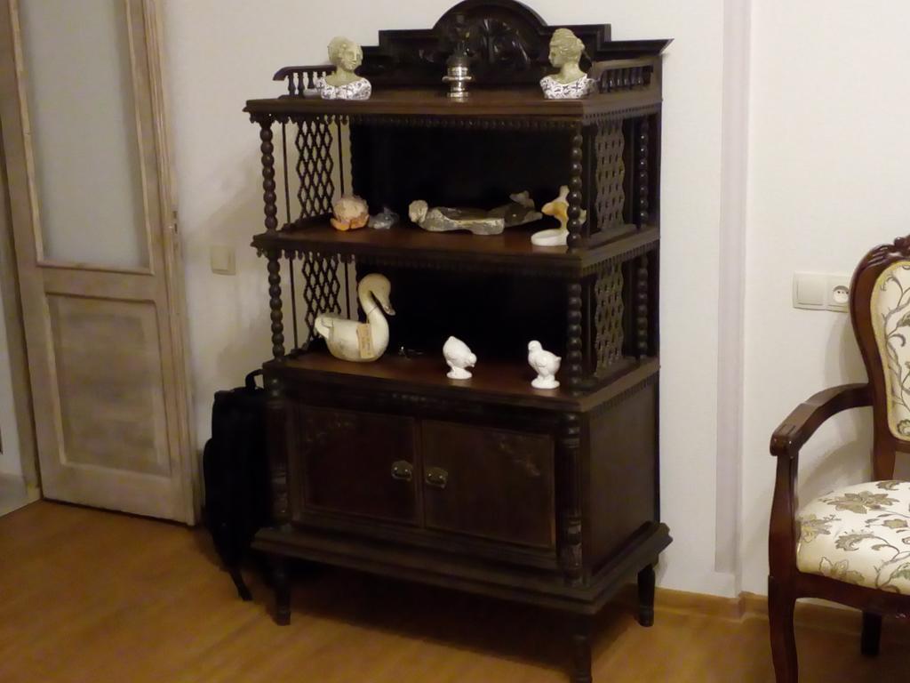 Art House Petunia Apartment Тбилиси Екстериор снимка