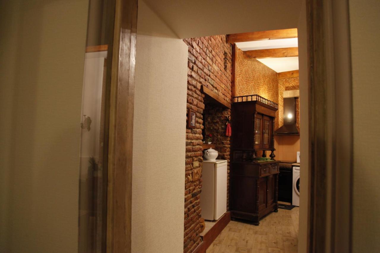 Art House Petunia Apartment Тбилиси Екстериор снимка